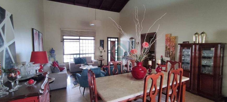 Foto 2 de Casa com 3 Quartos à venda, 216m² em Vila Giocondo Orsi, Campo Grande