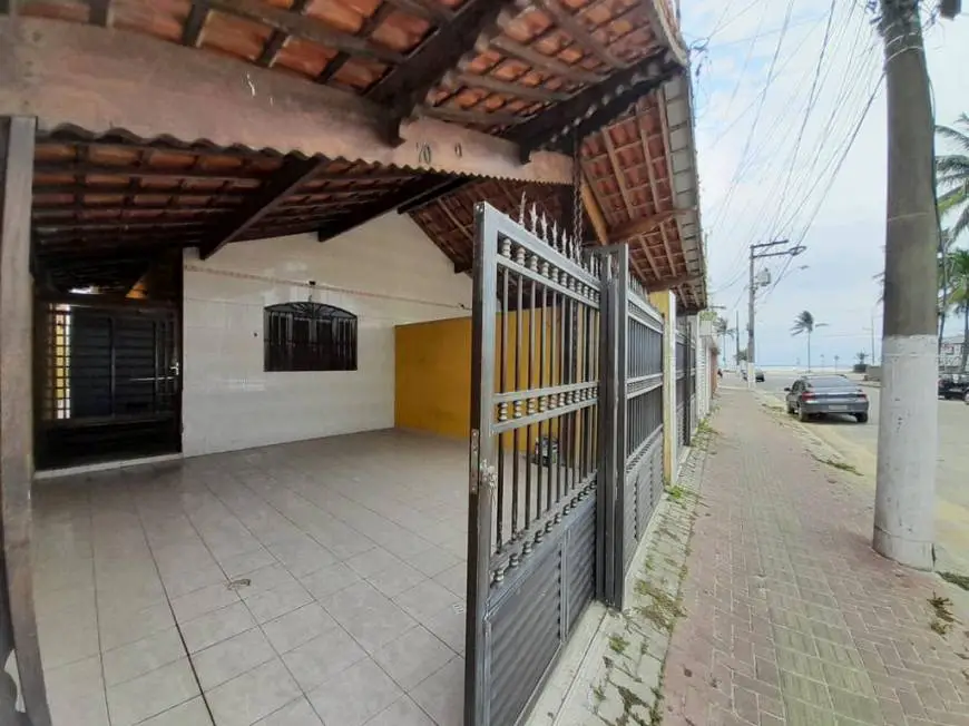 Foto 1 de Casa com 3 Quartos para alugar, 100m² em Vila Guilhermina, Praia Grande