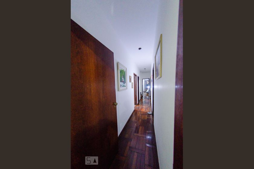 Foto 5 de Casa com 4 Quartos para alugar, 300m² em Betânia, Belo Horizonte