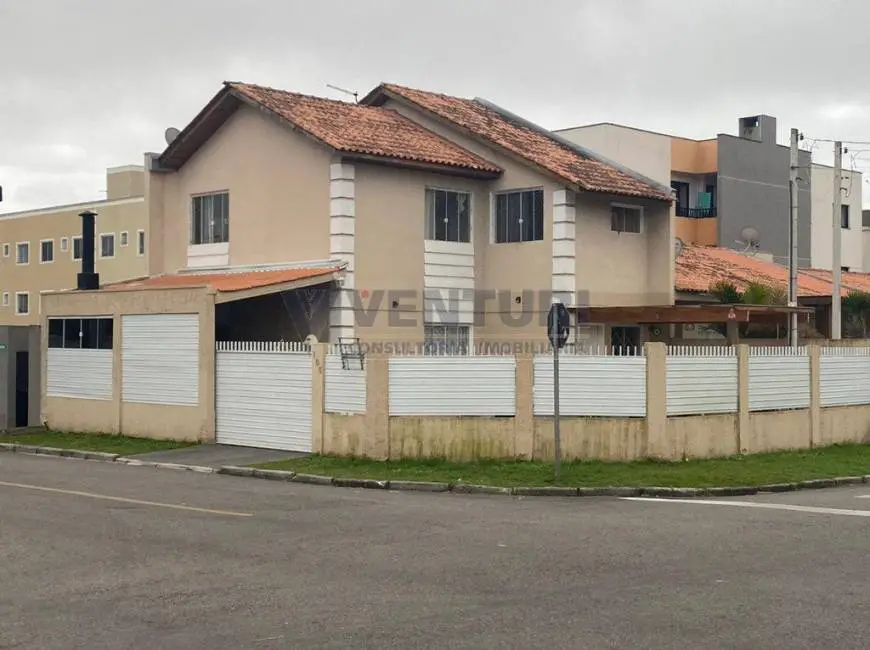 Foto 1 de Sobrado com 3 Quartos para alugar, 82m² em Roseira de São Sebastião, São José dos Pinhais