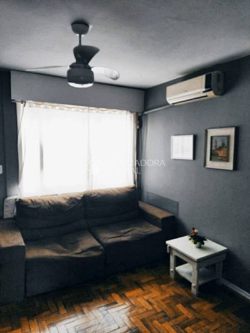 Foto 2 de Apartamento com 1 Quarto à venda, 41m² em Vila Ipiranga, Porto Alegre
