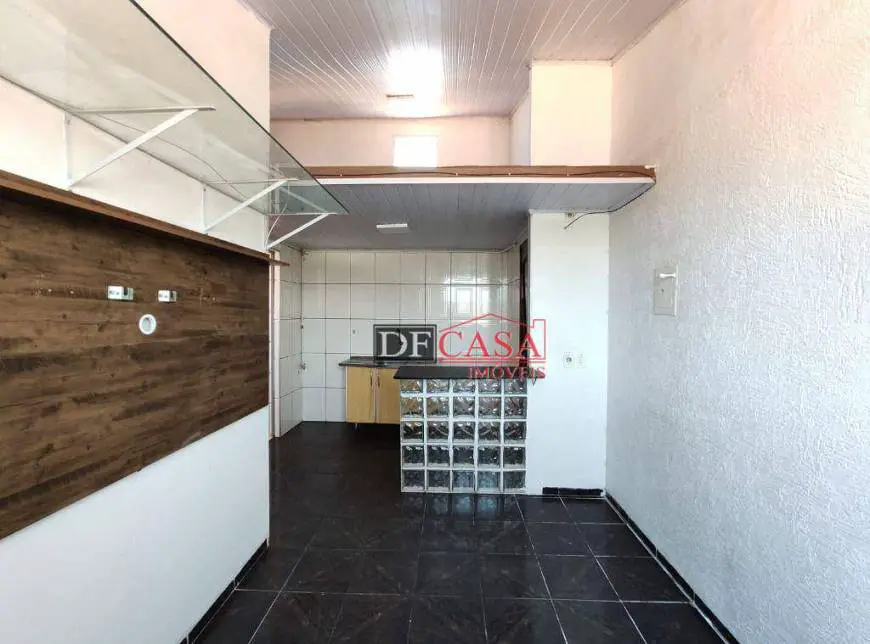 Foto 1 de Apartamento com 1 Quarto para alugar, 32m² em Vila Matilde, São Paulo