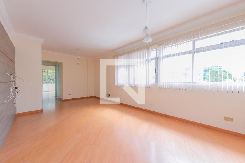 Foto 1 de Apartamento com 2 Quartos para alugar, 88m² em Batel, Curitiba