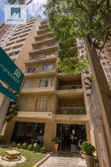 Foto 1 de Apartamento com 2 Quartos para alugar, 70m² em Champagnat, Curitiba