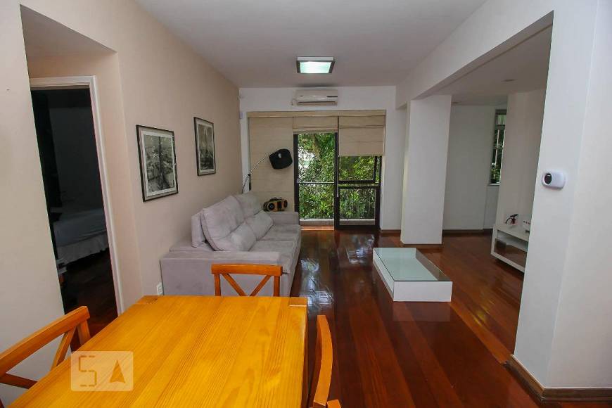 Foto 1 de Apartamento com 3 Quartos para alugar, 130m² em Humaitá, Rio de Janeiro