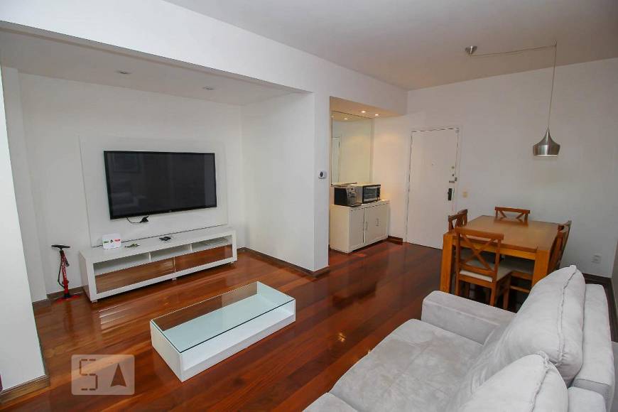 Foto 4 de Apartamento com 3 Quartos para alugar, 130m² em Humaitá, Rio de Janeiro