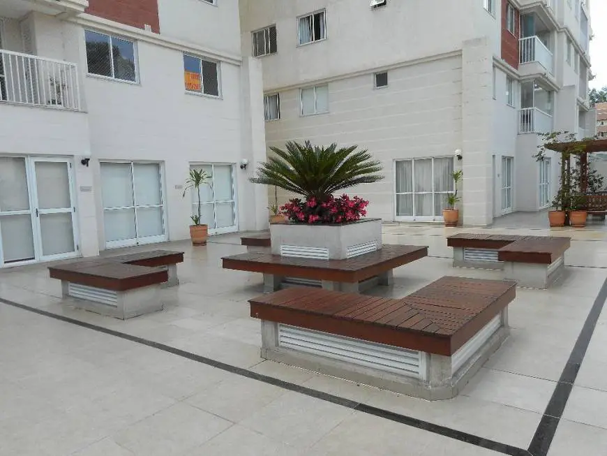 Foto 1 de Apartamento com 3 Quartos para alugar, 84m² em Vila Izabel, Curitiba