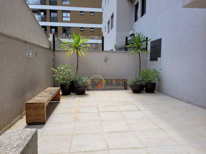 Foto 2 de Apartamento com 3 Quartos para alugar, 85m² em Vila Izabel, Curitiba