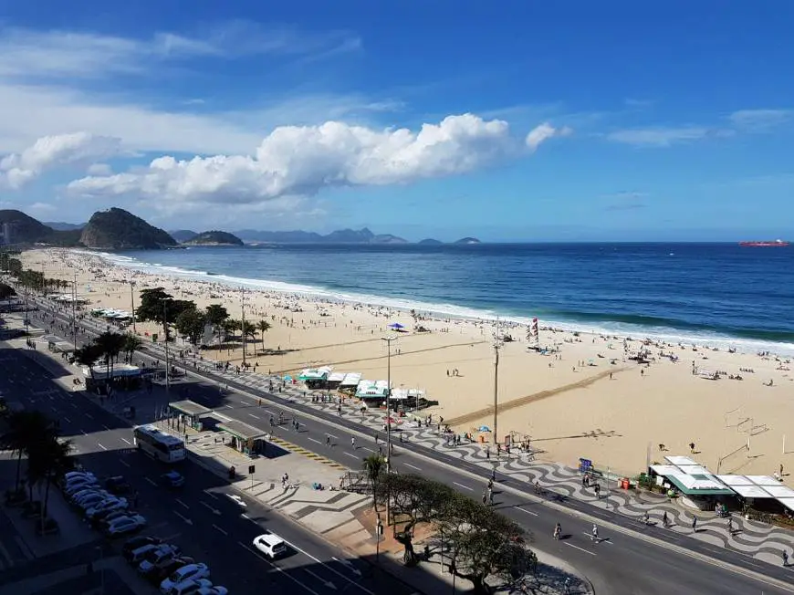 Foto 1 de Apartamento com 4 Quartos à venda, 335m² em Copacabana, Rio de Janeiro