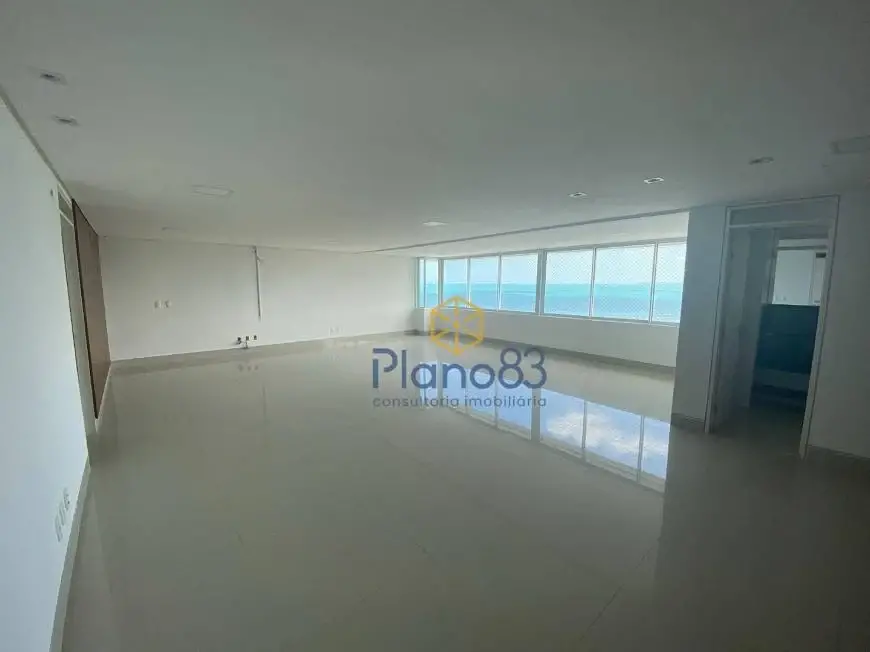 Foto 1 de Apartamento com 4 Quartos à venda, 230m² em Ponta De Campina, Cabedelo