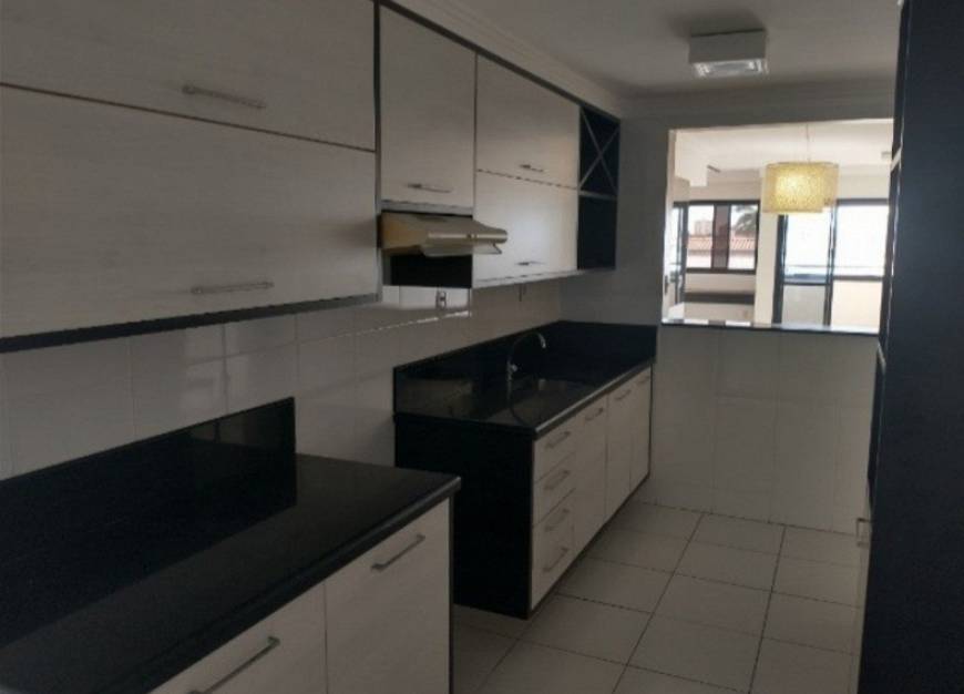 Foto 4 de Apartamento com 4 Quartos à venda, 139m² em Suíssa, Aracaju