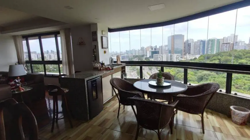 Foto 5 de Apartamento com 5 Quartos à venda, 285m² em Alto do Itaigara, Salvador