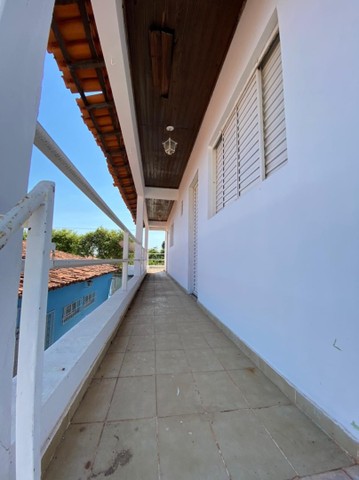 Foto 2 de Casa com 3 Quartos à venda, 900m² em Jardim Petrópolis, Cuiabá