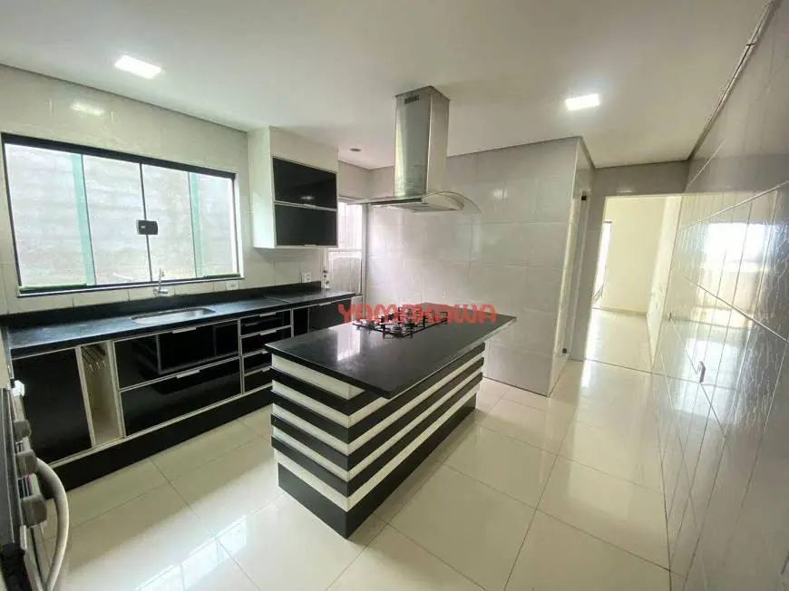 Foto 4 de Sobrado com 3 Quartos para alugar, 60m² em Cidade Líder, São Paulo