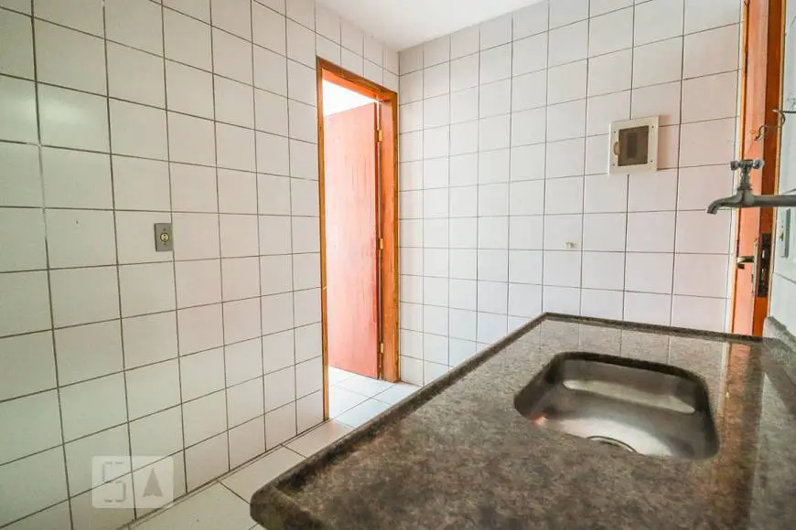 Foto 4 de Apartamento com 1 Quarto para alugar, 35m² em Curicica, Rio de Janeiro