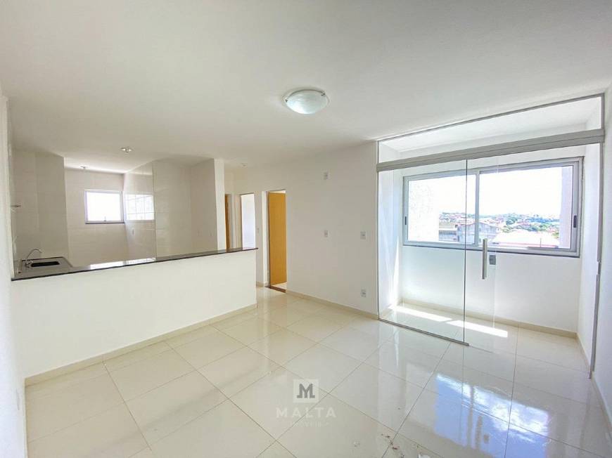Foto 1 de Apartamento com 2 Quartos para alugar, 50m² em Mangueiras, Belo Horizonte