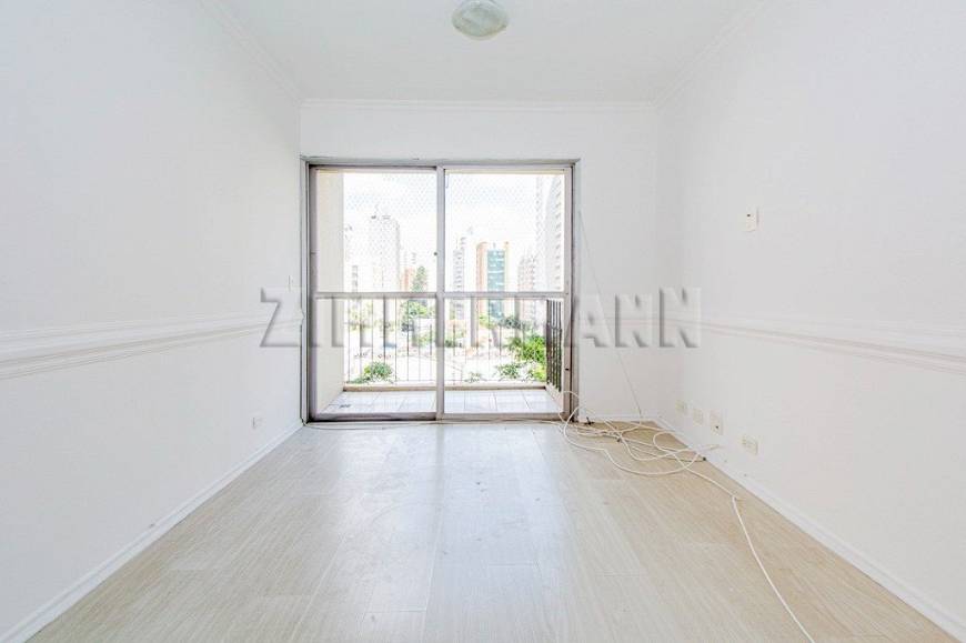 Foto 4 de Apartamento com 2 Quartos à venda, 71m² em Pacaembu, São Paulo