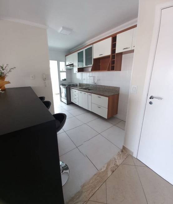 Foto 3 de Apartamento com 2 Quartos para alugar, 67m² em Santo Antônio, São Caetano do Sul