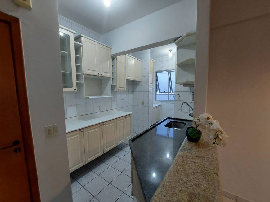 Foto 3 de Apartamento com 2 Quartos para alugar, 68m² em Vila Matias, Santos
