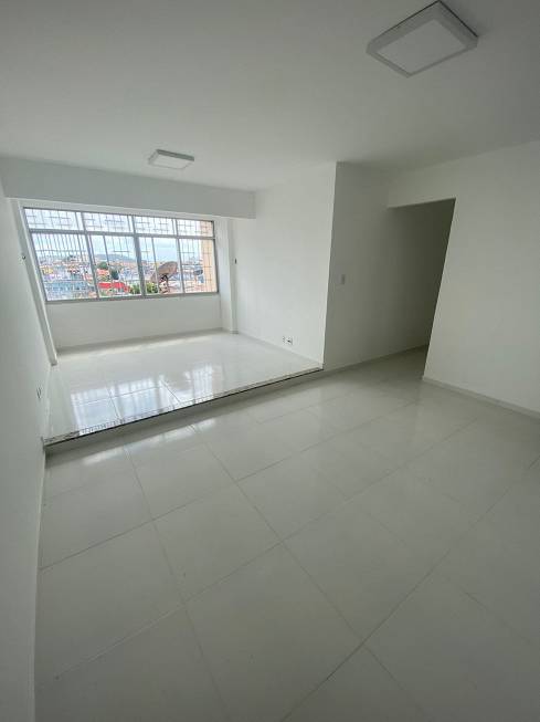 Foto 2 de Apartamento com 3 Quartos à venda, 90m² em Centro, Aracaju