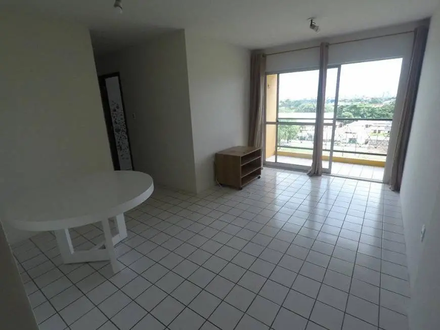 Foto 2 de Apartamento com 3 Quartos à venda, 69m² em San Martin, Recife
