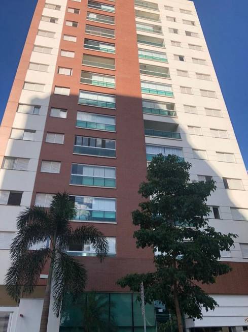 Foto 1 de Apartamento com 3 Quartos à venda, 96m² em Zona 07, Maringá
