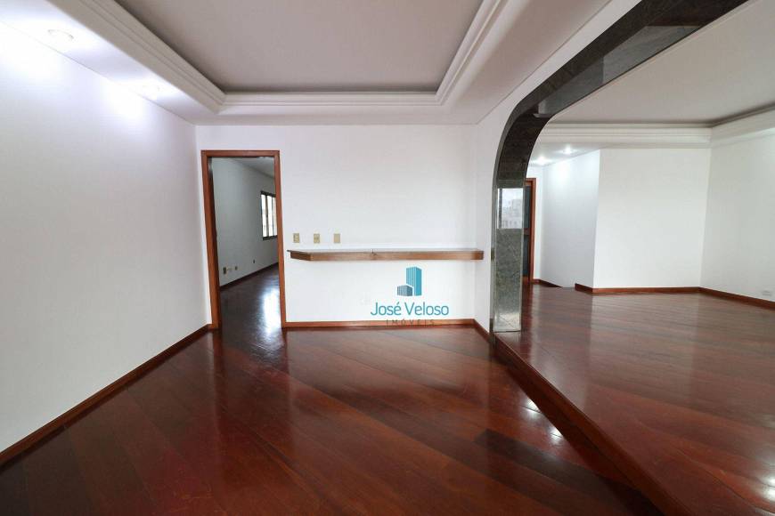 Foto 5 de Apartamento com 4 Quartos para alugar, 230m² em Água Verde, Curitiba