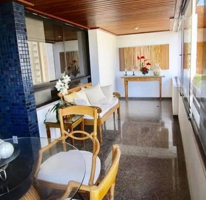 Foto 2 de Apartamento com 4 Quartos à venda, 144m² em Graça, Salvador