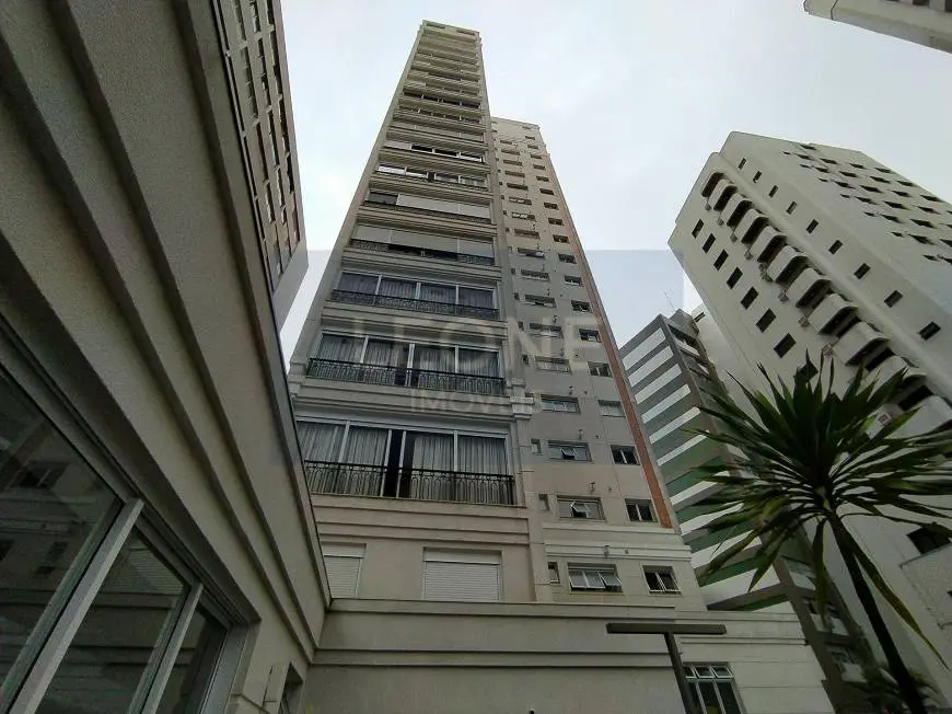 Foto 4 de Apartamento com 4 Quartos à venda, 304m² em Higienópolis, São Paulo