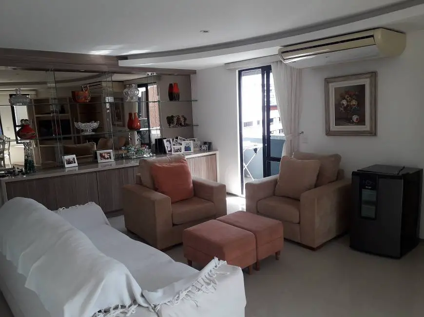 Foto 4 de Apartamento com 4 Quartos à venda, 186m² em Meireles, Fortaleza