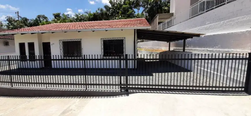 Foto 3 de Casa com 3 Quartos para alugar, 101m² em Ilha da Figueira, Jaraguá do Sul