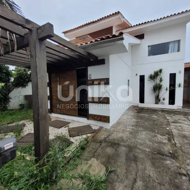 Foto 1 de Casa com 3 Quartos à venda, 230m² em Urussanguinha, Araranguá