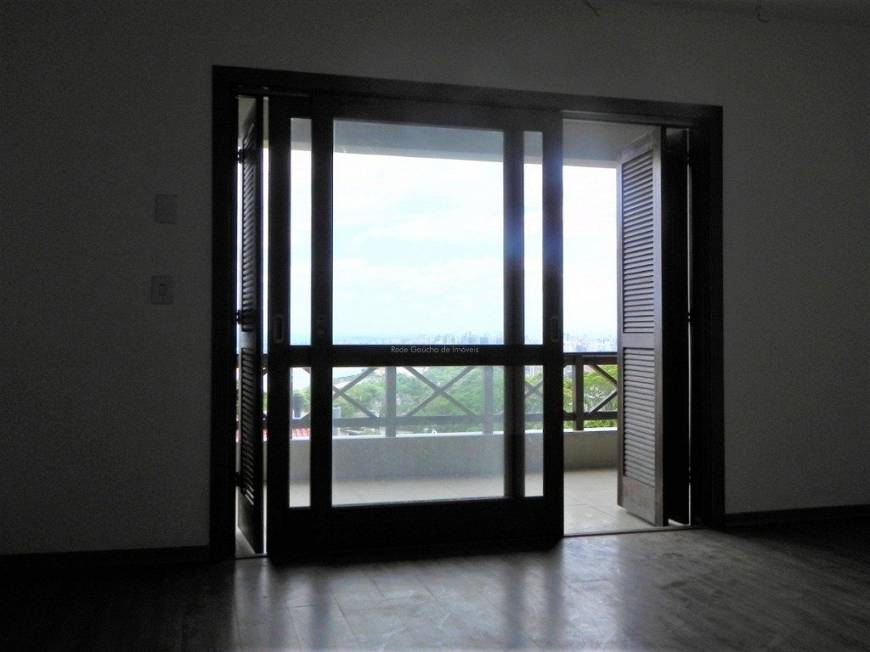Foto 3 de Casa com 4 Quartos à venda, 459m² em Santa Tereza, Porto Alegre