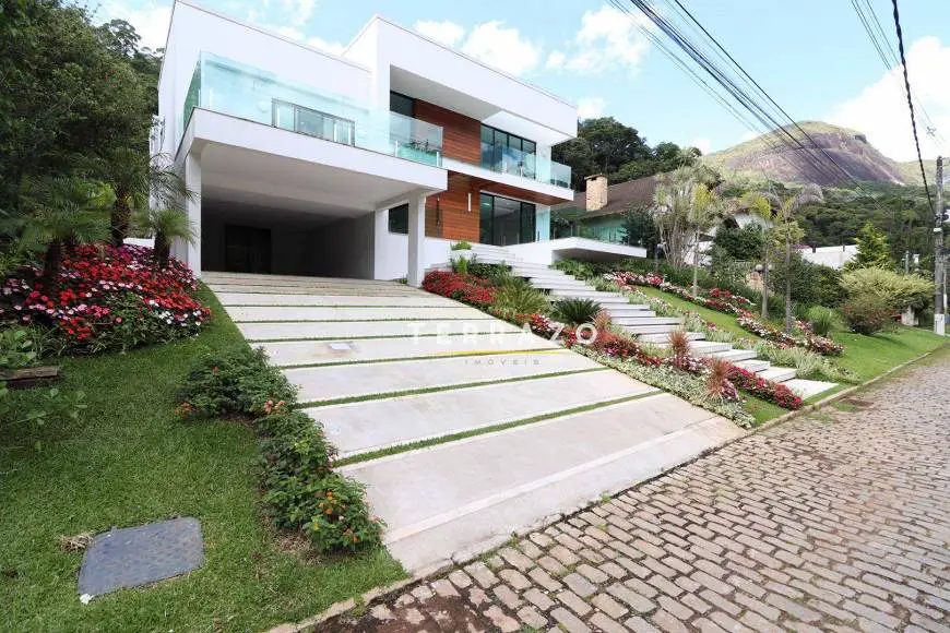 Foto 3 de Casa de Condomínio com 5 Quartos à venda, 680m² em Quebra Frascos, Teresópolis