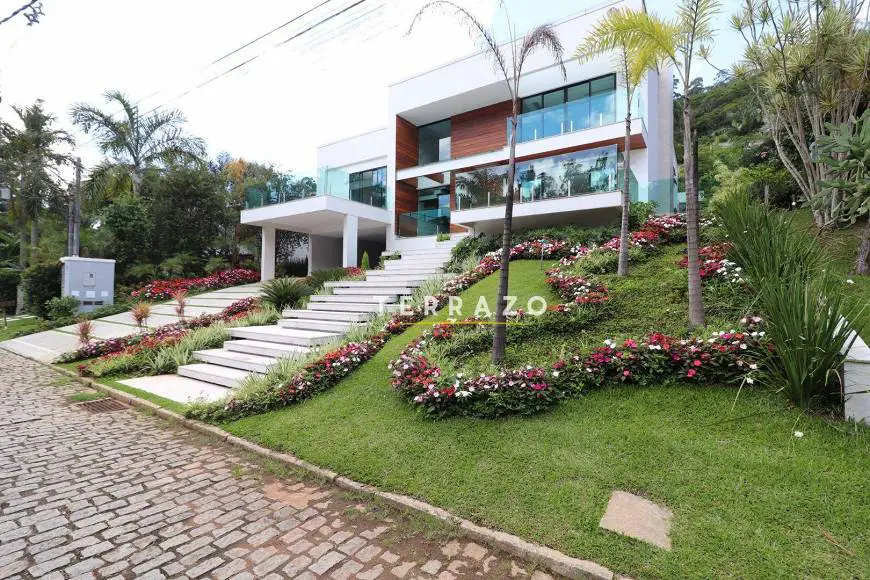 Foto 4 de Casa de Condomínio com 5 Quartos à venda, 680m² em Quebra Frascos, Teresópolis