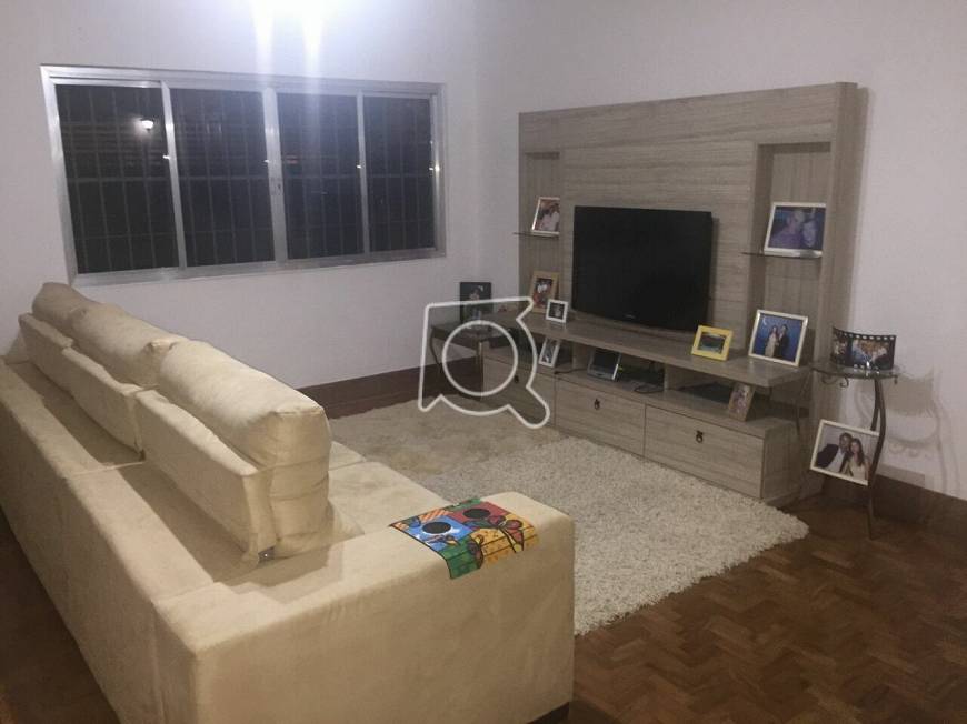 Foto 3 de Sobrado com 3 Quartos à venda, 273m² em Vila Anglo Brasileira, São Paulo