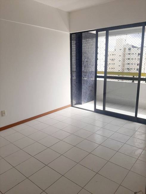 Foto 4 de Apartamento com 1 Quarto para alugar, 50m² em Candeal, Salvador