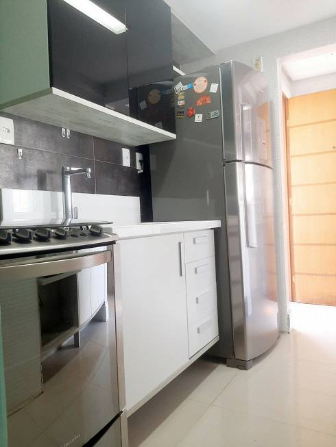 Foto 2 de Apartamento com 1 Quarto para alugar, 50m² em Candeal, Salvador