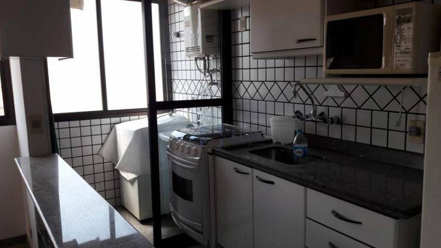 Foto 5 de Apartamento com 1 Quarto para alugar, 45m² em Mirandópolis, São Paulo
