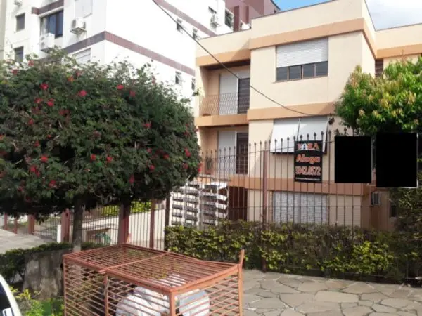 Foto 1 de Apartamento com 1 Quarto à venda, 50m² em Passo da Areia, Porto Alegre