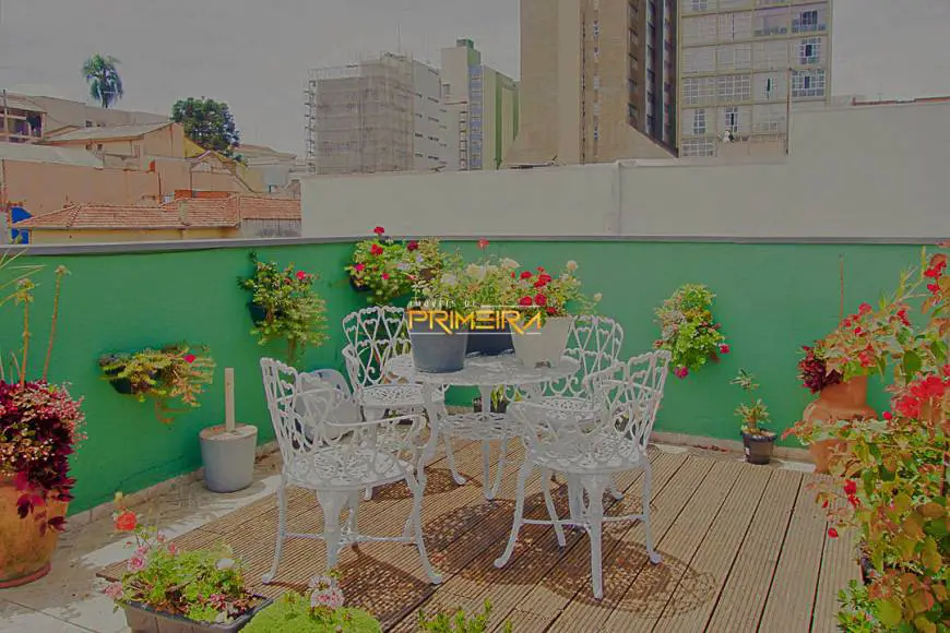 Foto 1 de Apartamento com 2 Quartos à venda, 47m² em Centro, Curitiba