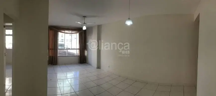 Foto 1 de Apartamento com 2 Quartos para alugar, 75m² em Praia da Costa, Vila Velha