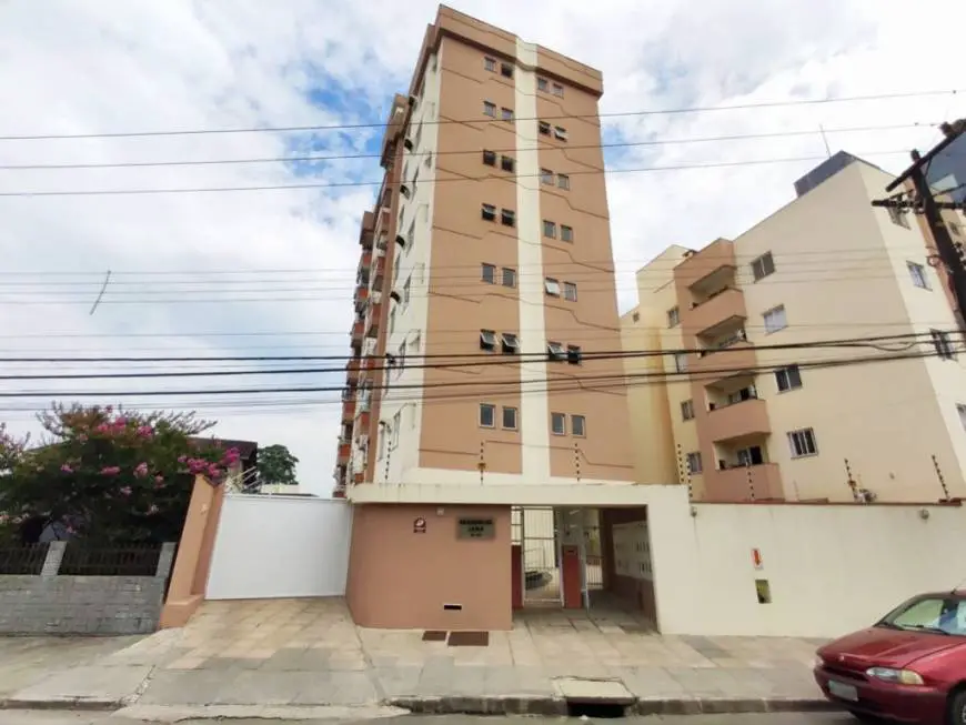 Foto 1 de Apartamento com 2 Quartos para alugar, 64m² em Santo Antônio, Joinville