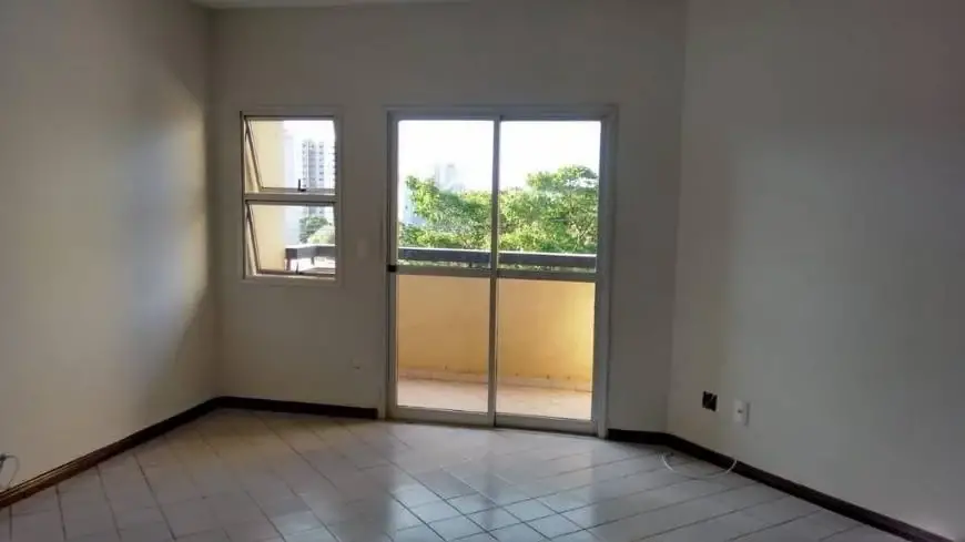 Foto 2 de Apartamento com 3 Quartos para alugar, 90m² em Santa Maria, Uberaba