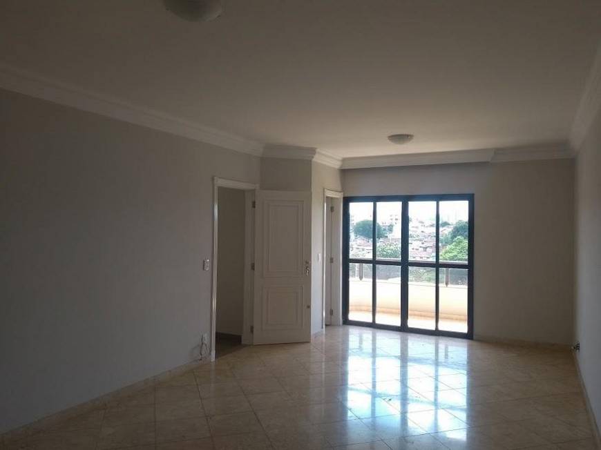 Foto 1 de Apartamento com 3 Quartos para alugar, 240m² em Santa Maria, Uberaba