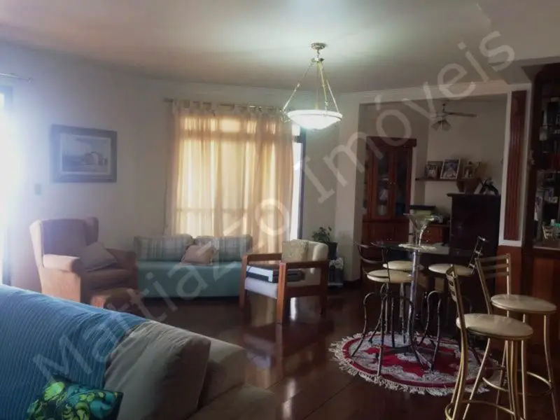 Foto 1 de Apartamento com 4 Quartos à venda, 200m² em Centro, Limeira
