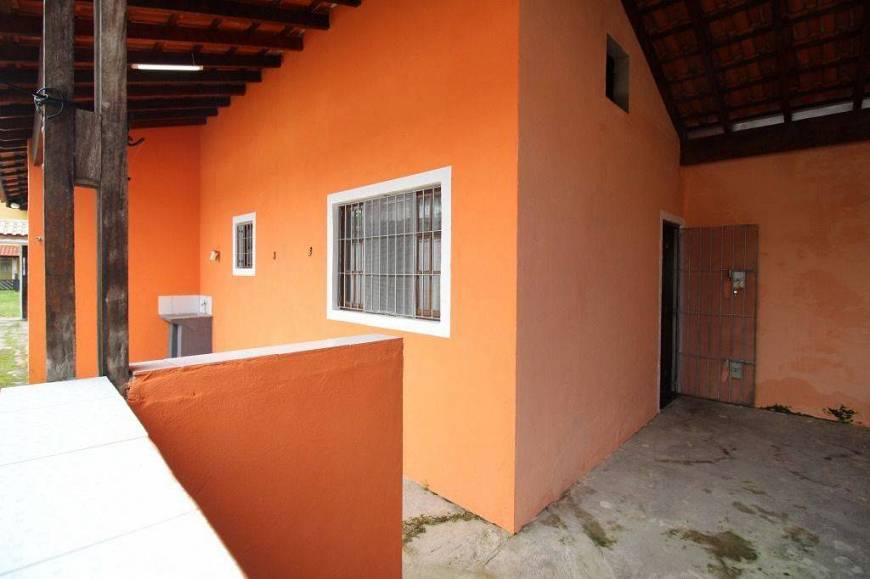Foto 2 de Casa com 2 Quartos à venda, 126m² em Bopiranga, Itanhaém