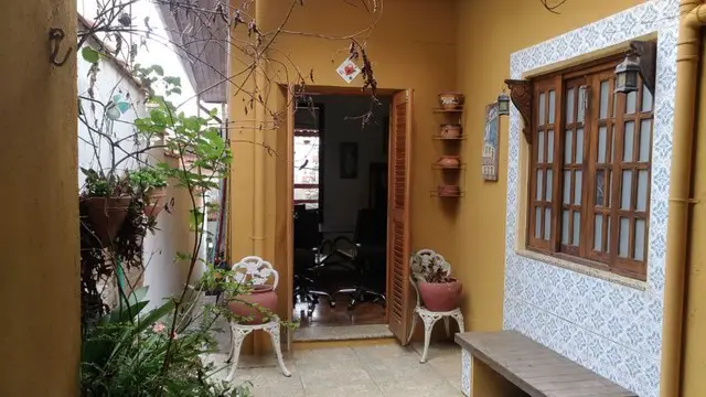 Foto 2 de Casa com 2 Quartos para alugar, 90m² em Cambuci, São Paulo