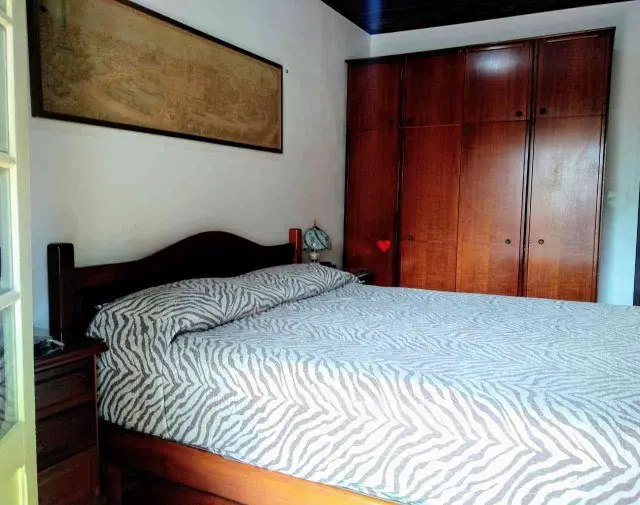 Foto 3 de Casa com 2 Quartos para alugar, 90m² em Cambuci, São Paulo