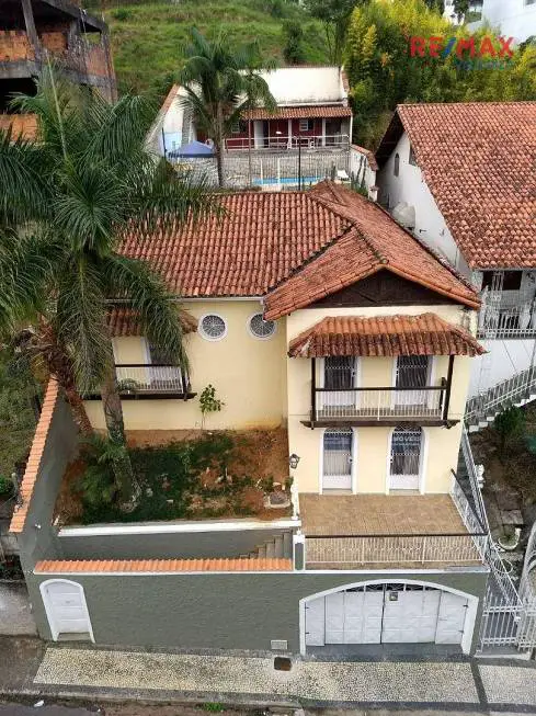 Foto 1 de Casa com 3 Quartos à venda, 250m² em Bom Pastor, Juiz de Fora